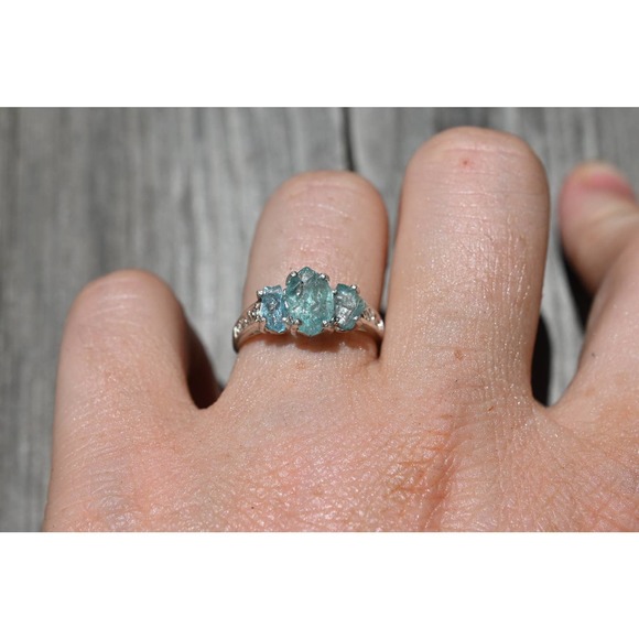 Rough oval aquamarine engagement ring size 3 4 5 6 7 8 9 10 11 12 - Picture 3 of 6